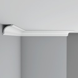 Плинтус потолочный гладкий DECOMASTER 96260 (70х75х2400мм)